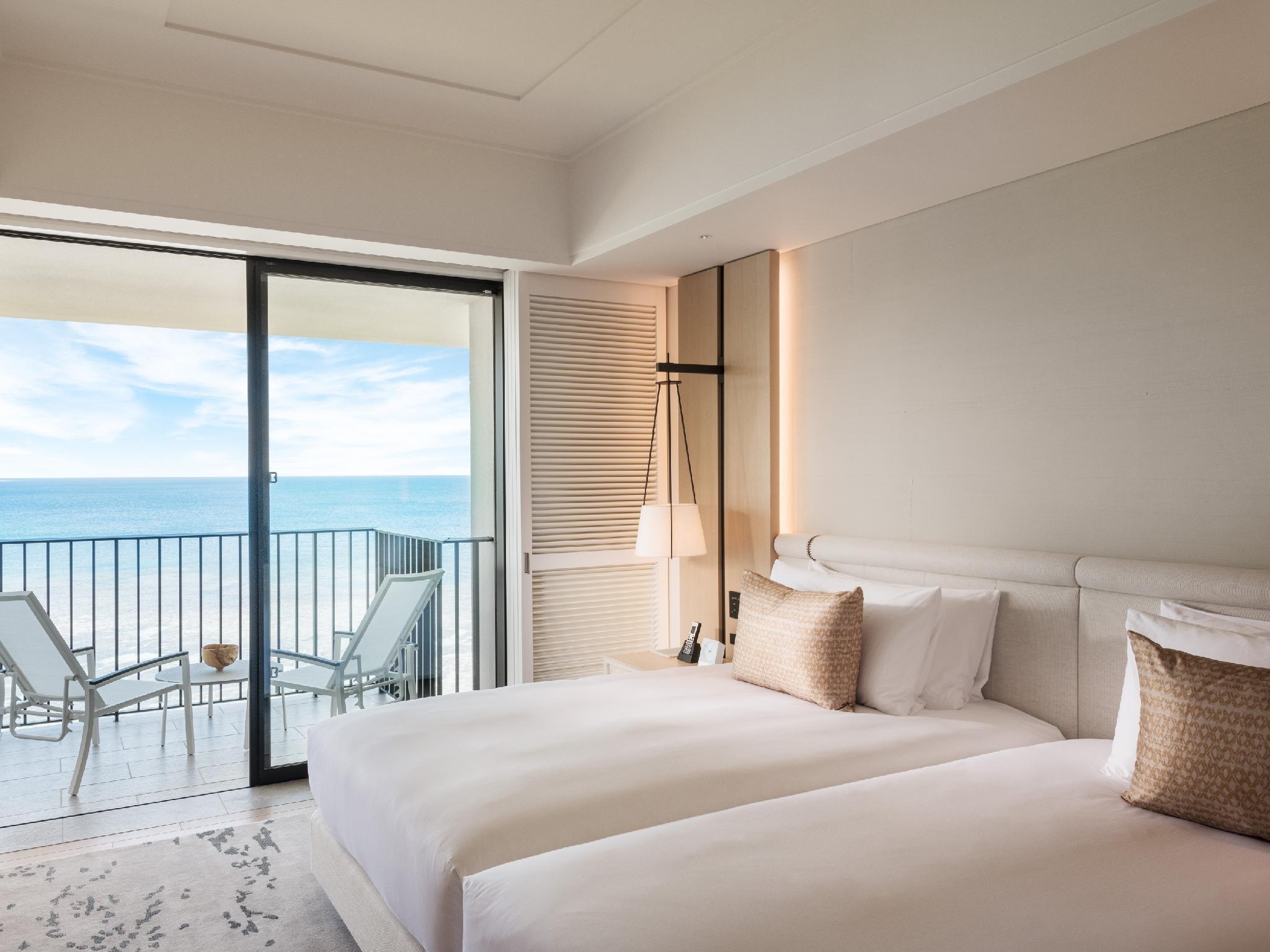 Halekulani Okinawa Hotel Onna Bagian luar foto