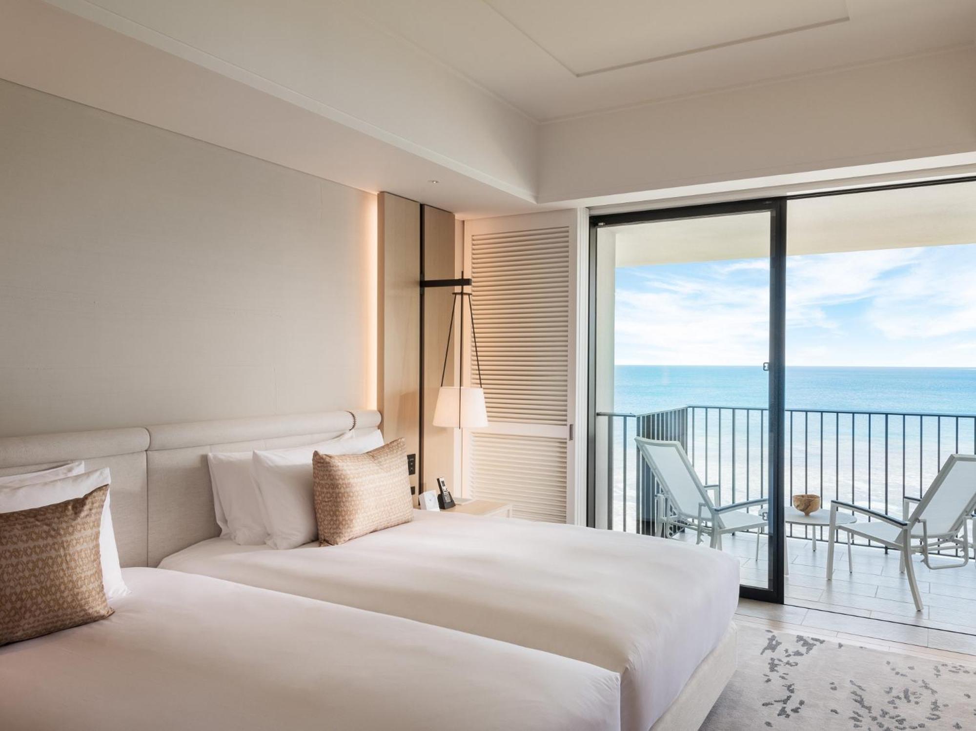 Halekulani Okinawa Hotel Onna Bagian luar foto