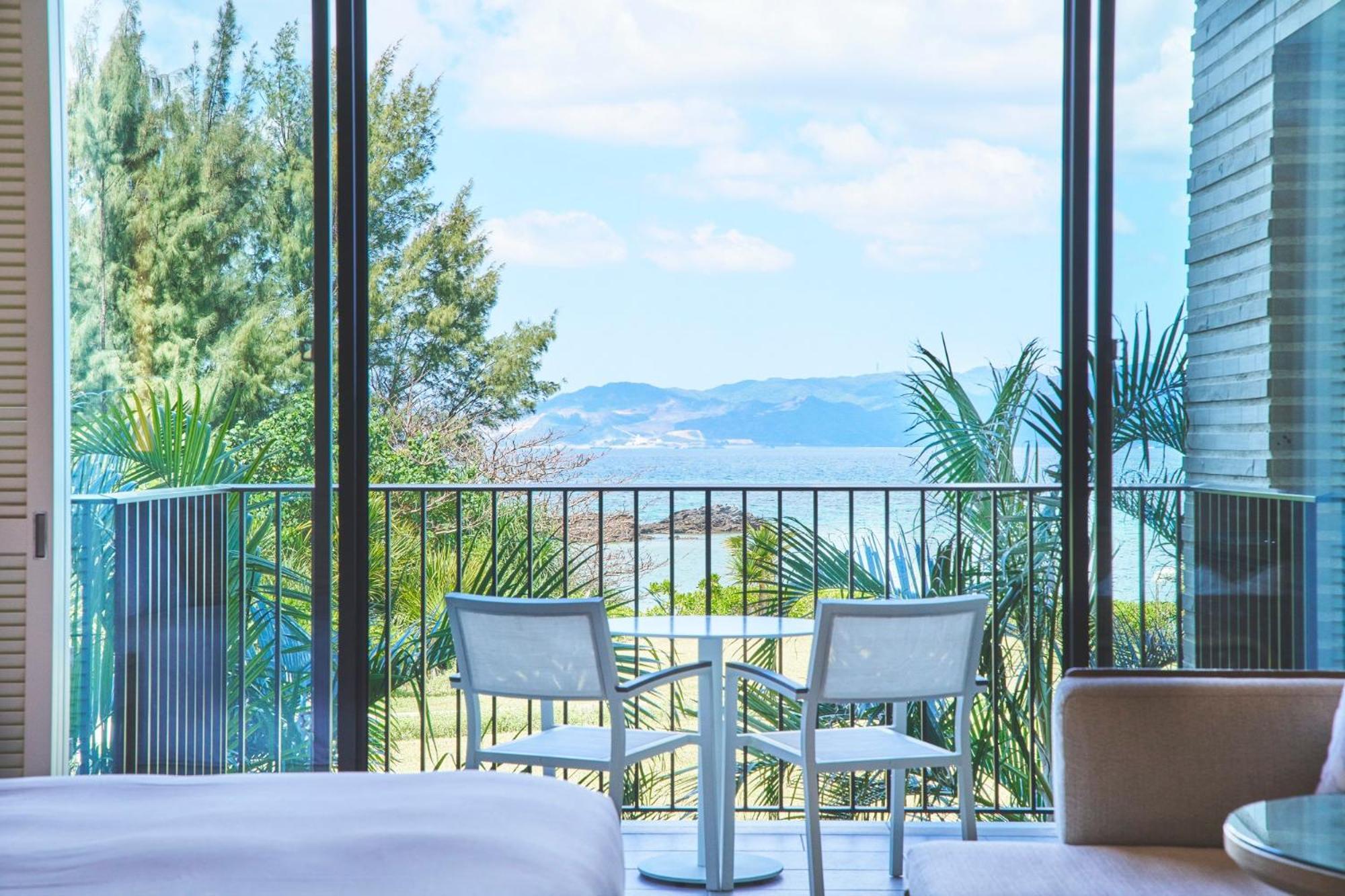 Halekulani Okinawa Hotel Onna Bagian luar foto